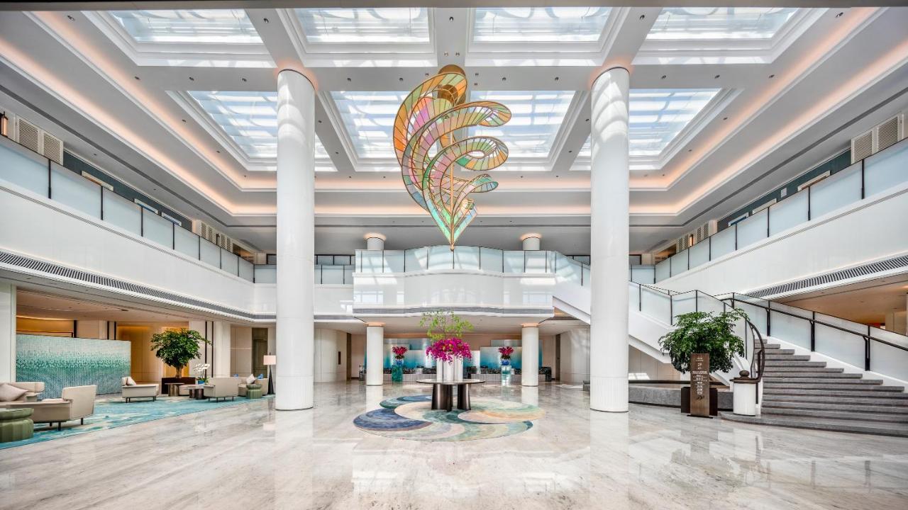 Xiamen International Seaside Hotel -Hotel Corridor Leads To The Stone Exhibition Hall Zewnętrze zdjęcie