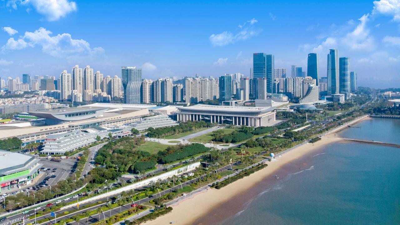 Xiamen International Seaside Hotel -Hotel Corridor Leads To The Stone Exhibition Hall Zewnętrze zdjęcie